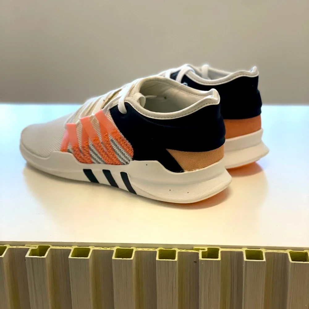 Adidas women’s eqt racing adv new in original box - Picture 3 of 5